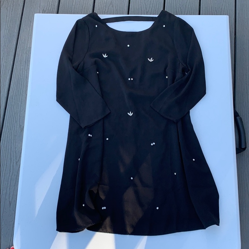 Straightline dress